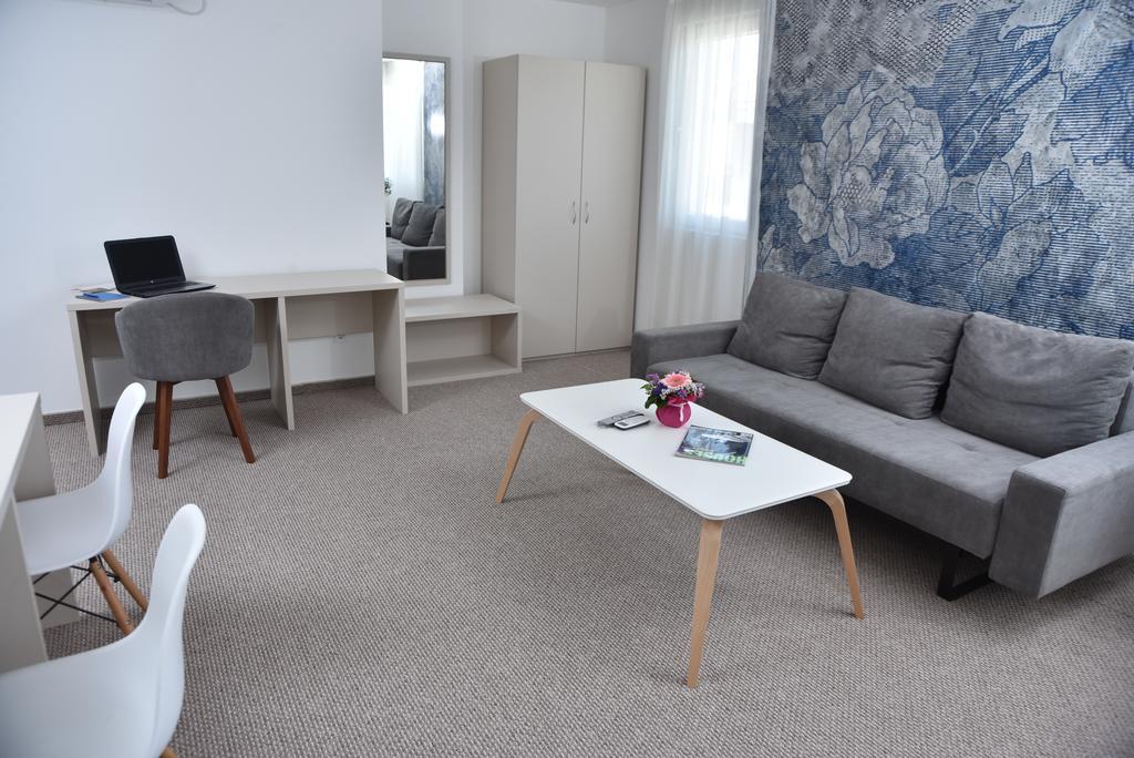 Kozle City Apartments Skopje Ngoại thất bức ảnh