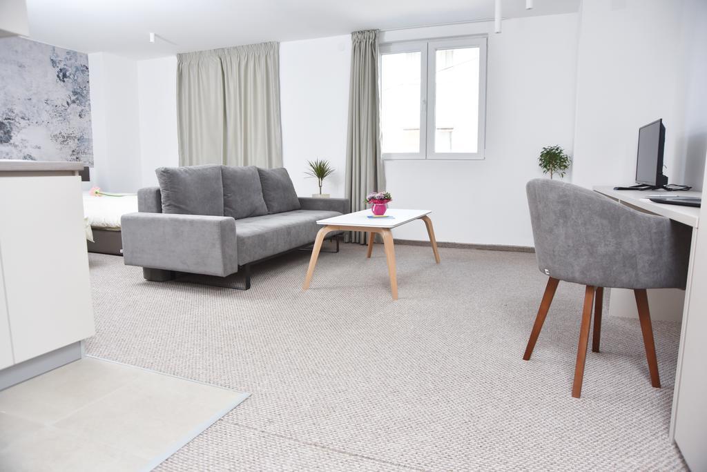 Kozle City Apartments Skopje Phòng bức ảnh