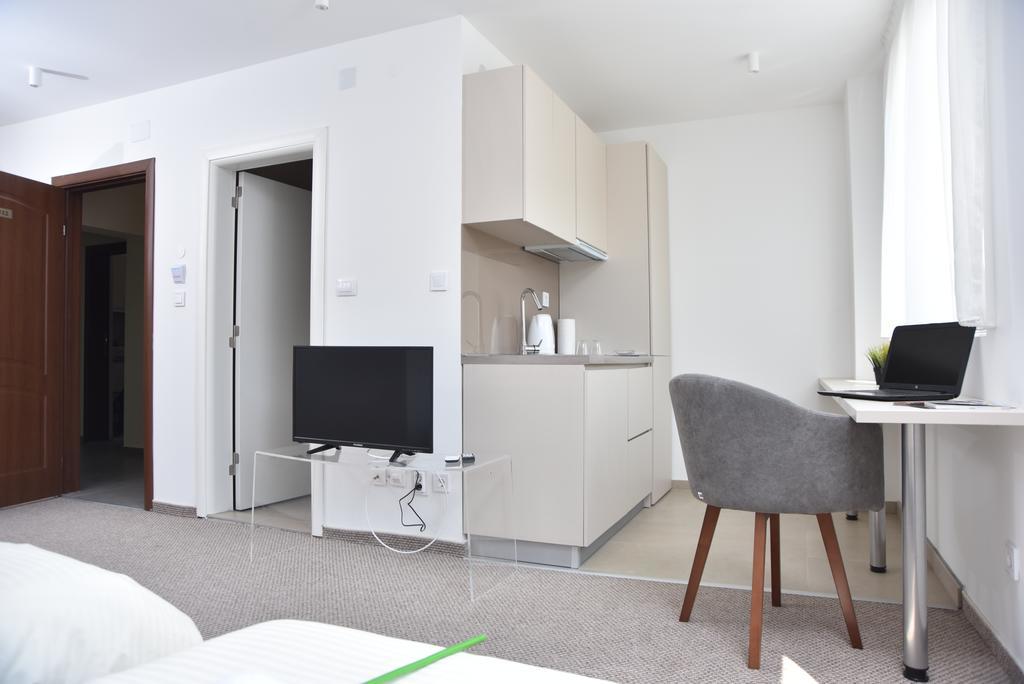 Kozle City Apartments Skopje Phòng bức ảnh
