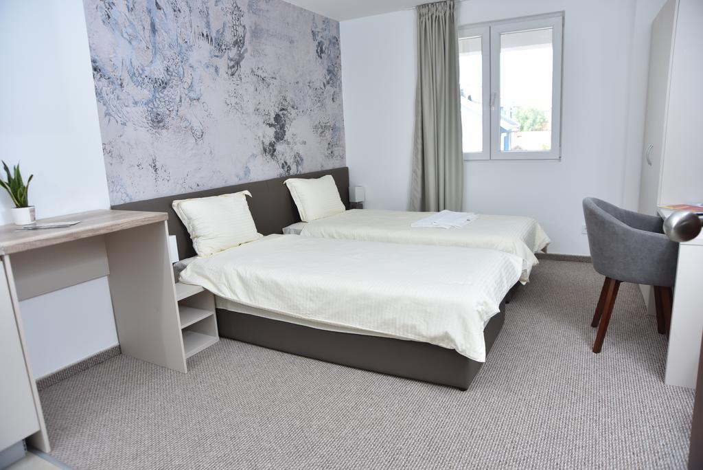 Kozle City Apartments Skopje Phòng bức ảnh