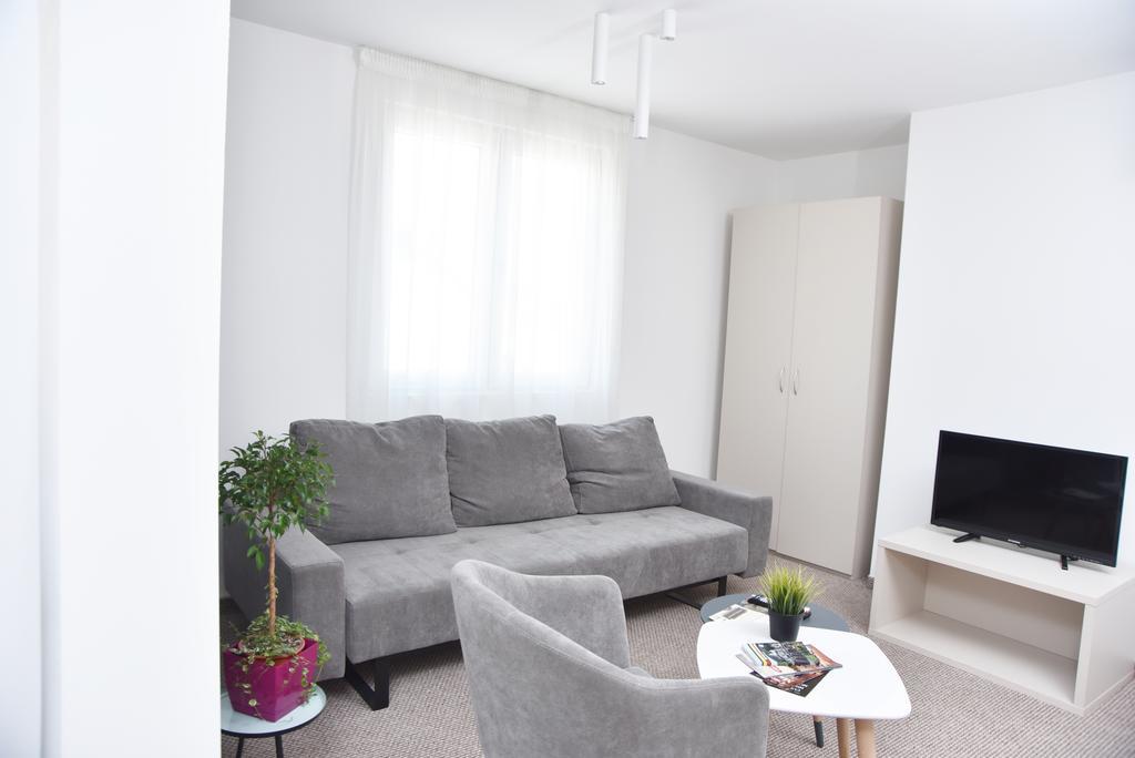 Kozle City Apartments Skopje Phòng bức ảnh