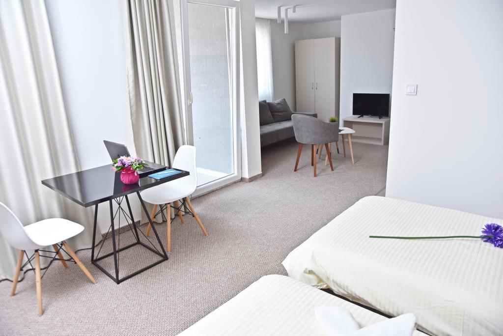 Kozle City Apartments Skopje Phòng bức ảnh