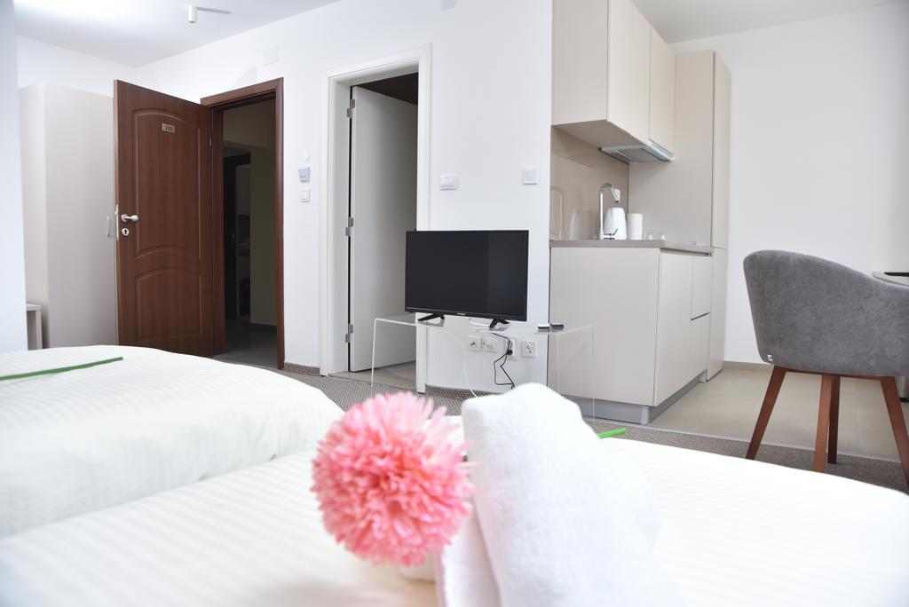 Kozle City Apartments Skopje Phòng bức ảnh