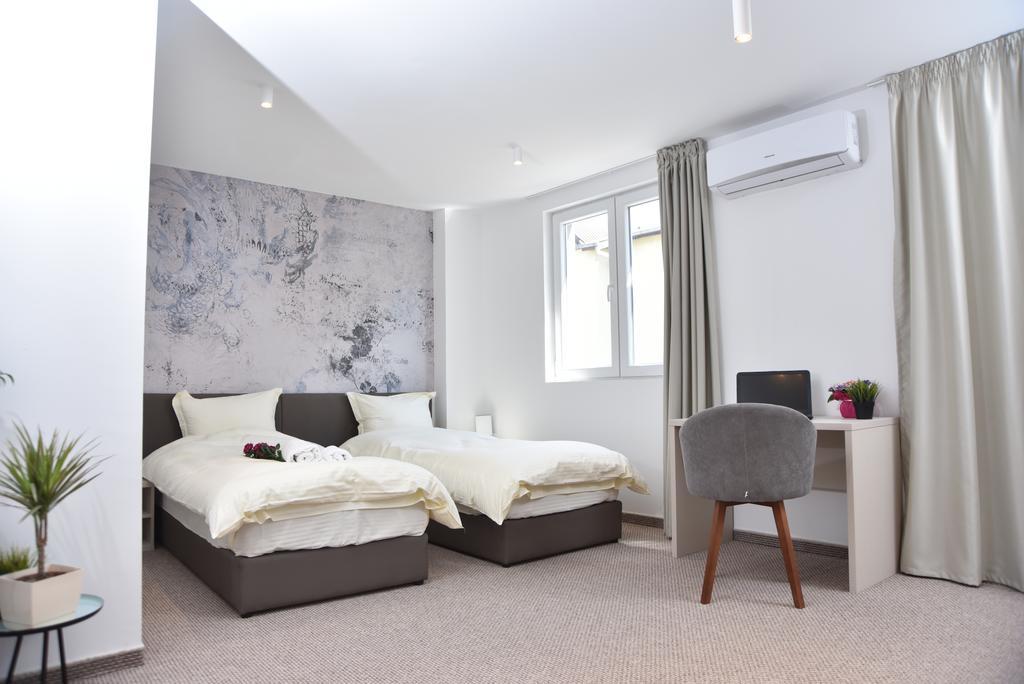 Kozle City Apartments Skopje Phòng bức ảnh